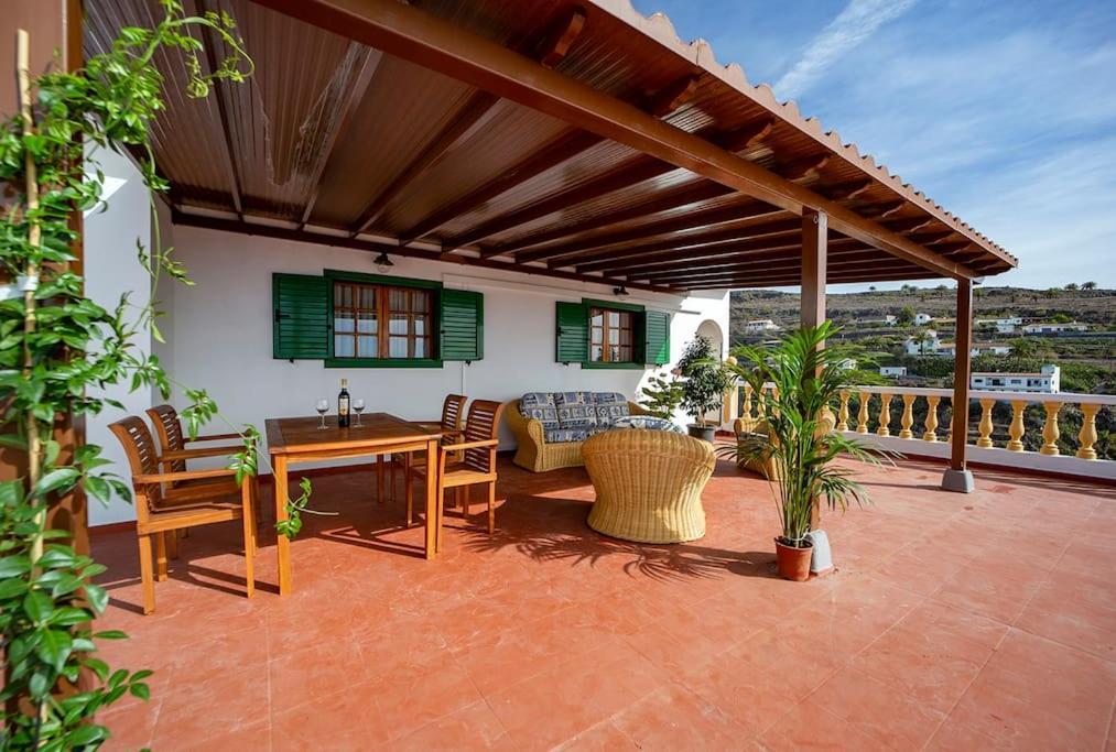 Villa Teram Alajero Luaran gambar